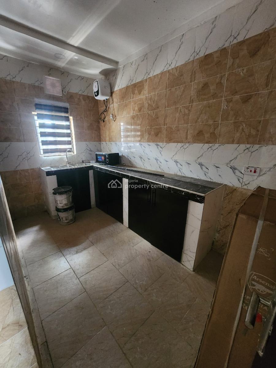 Luxury Two Bedroom Block of Flat, News Engineering, Dawaki, Gwarinpa, Abuja, Flat / Apartment for Rent