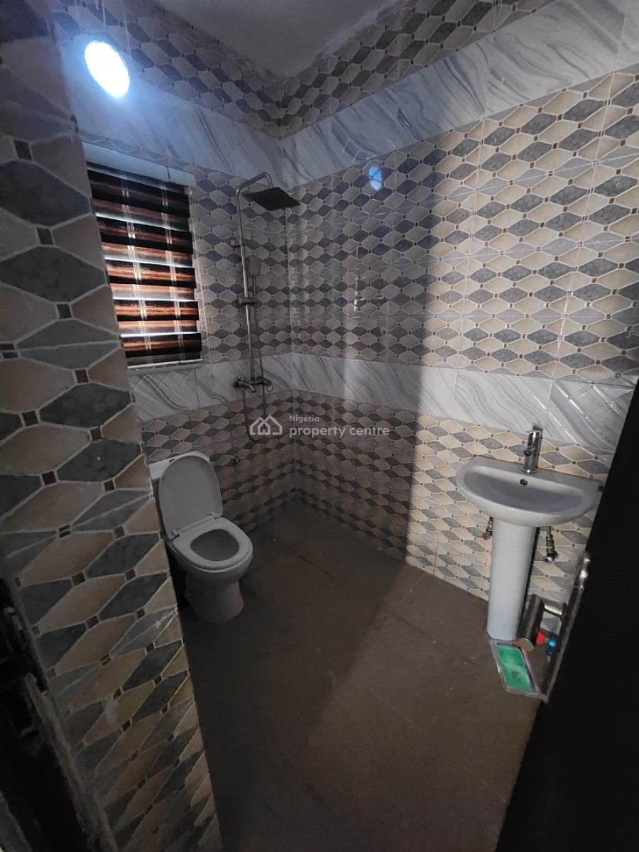 Luxury Two Bedroom Block of Flat, News Engineering, Dawaki, Gwarinpa, Abuja, Flat / Apartment for Rent