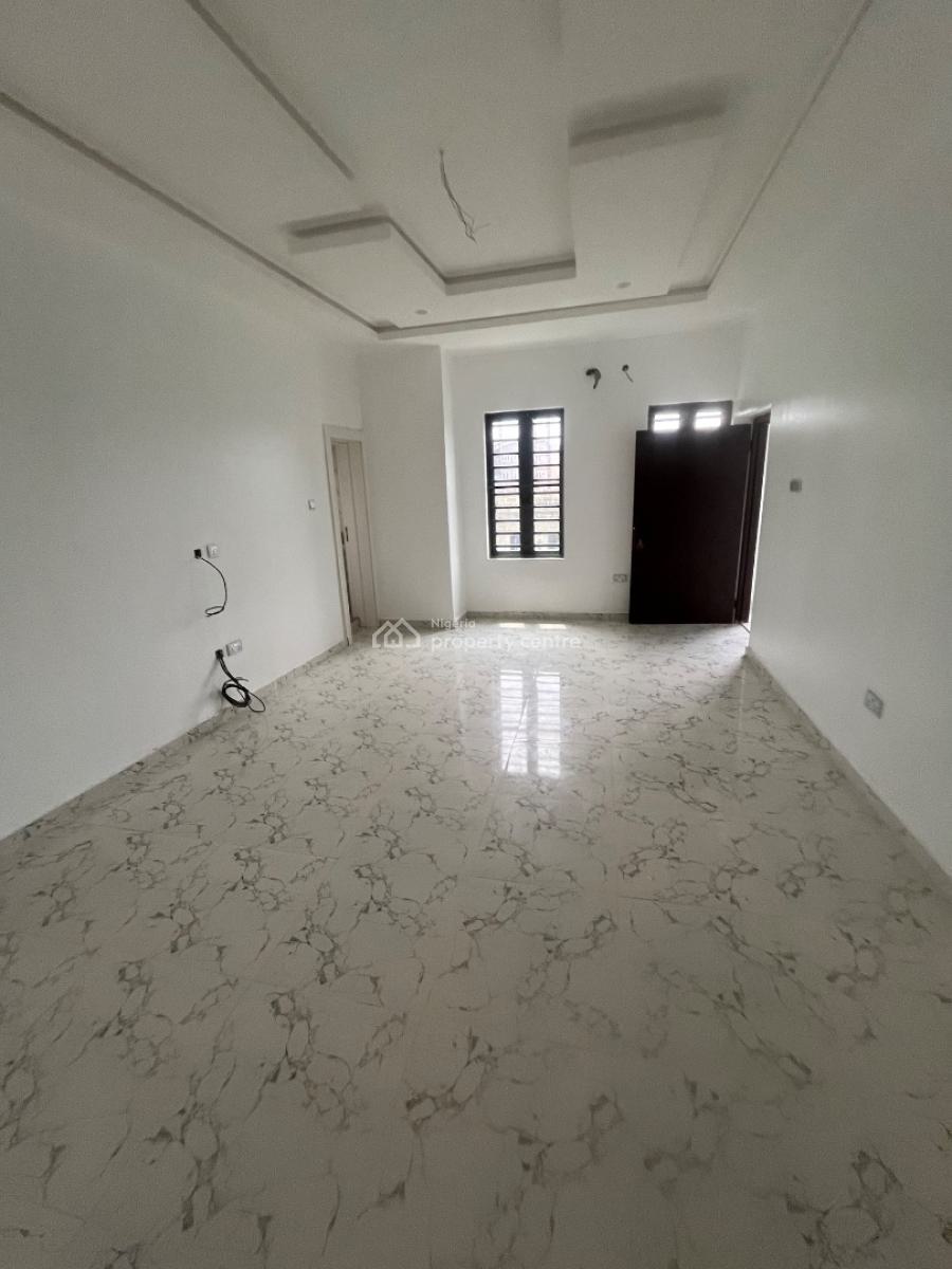 Nice& Spacious Brand New Luxury 2 Bedroom Flat, Just 4 People in The Compound, Sangotedo, Ajah, Lagos, Flat / Apartment for Rent