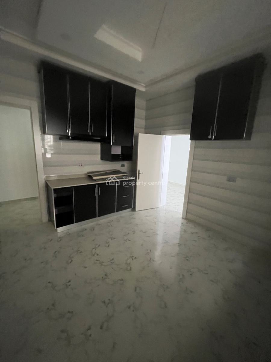 Nice& Spacious Brand New Luxury 2 Bedroom Flat, Just 4 People in The Compound, Sangotedo, Ajah, Lagos, Flat / Apartment for Rent