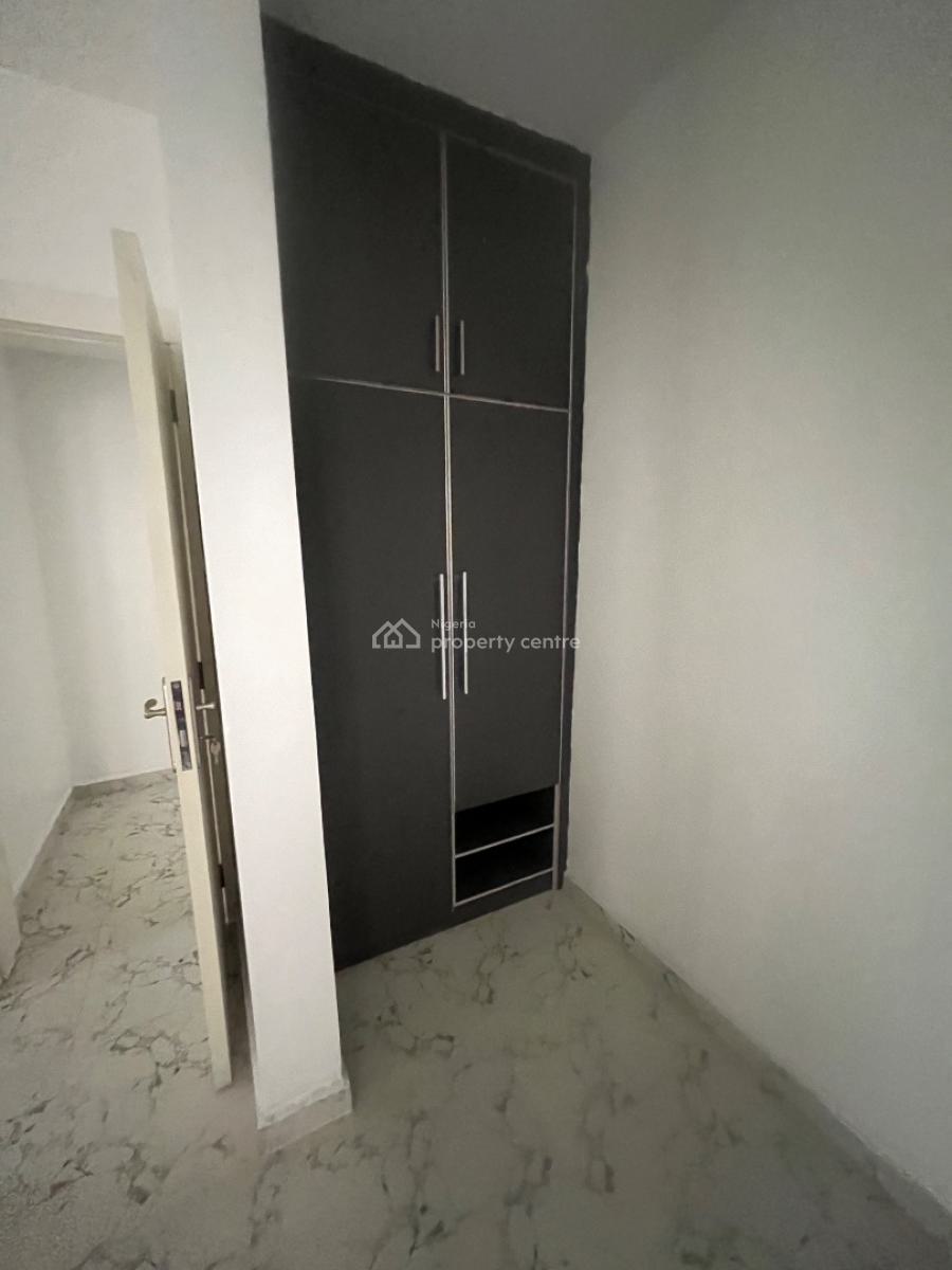 Nice& Spacious Brand New Luxury 2 Bedroom Flat, Just 4 People in The Compound, Sangotedo, Ajah, Lagos, Flat / Apartment for Rent