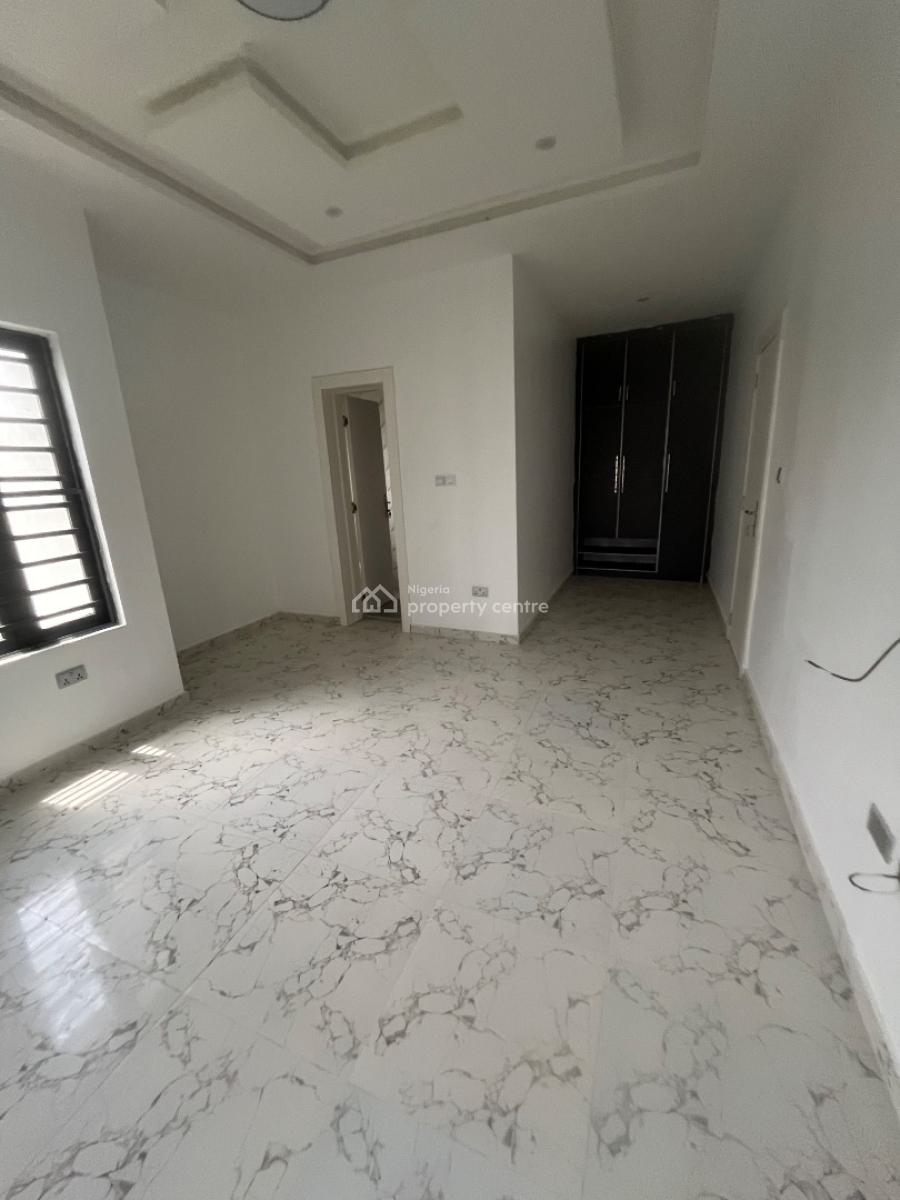 Nice& Spacious Brand New Luxury 2 Bedroom Flat, Just 4 People in The Compound, Sangotedo, Ajah, Lagos, Flat / Apartment for Rent