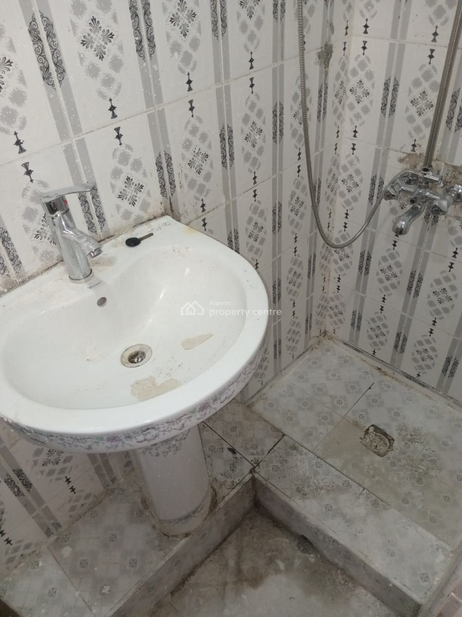 3 Bedroom Terrace Duplex No Bq, Ogombo, Ajah, Lagos, Terraced Duplex for Rent