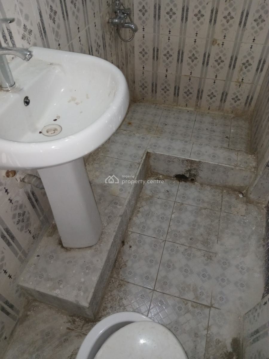 3 Bedroom Terrace Duplex No Bq, Ogombo, Ajah, Lagos, Terraced Duplex for Rent