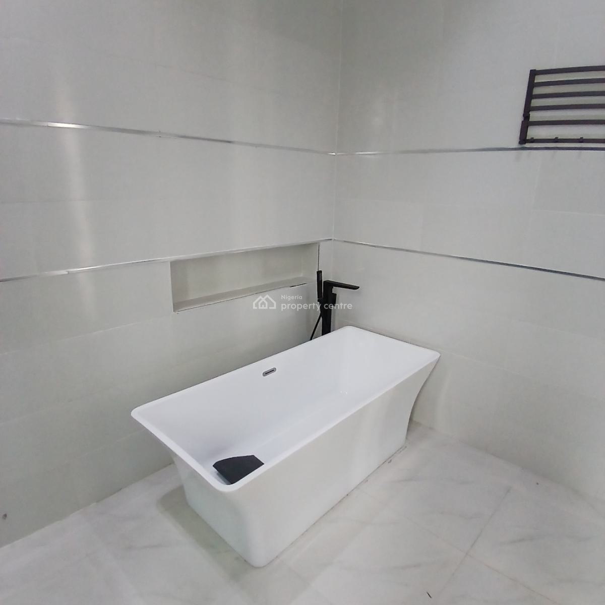 Aesthetically Pleasing 5 Bedroom Detached Duplex with Swimming Pool, Lekky County Homes, Ikota, Lekki, Lagos, Detached Duplex for Sale