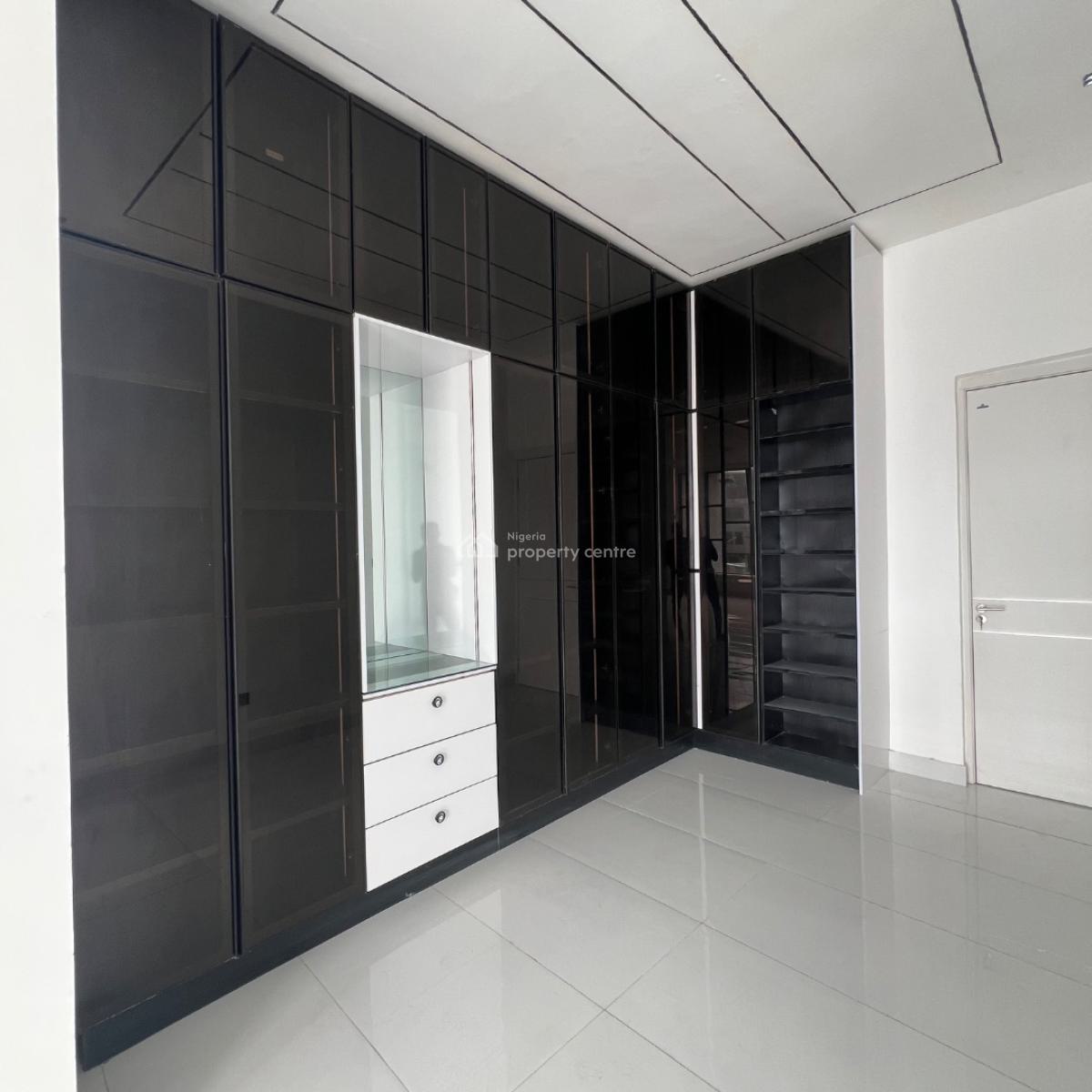 5 Bedroom with Bq, Ikota, Lekki, Lagos, Detached Duplex for Sale