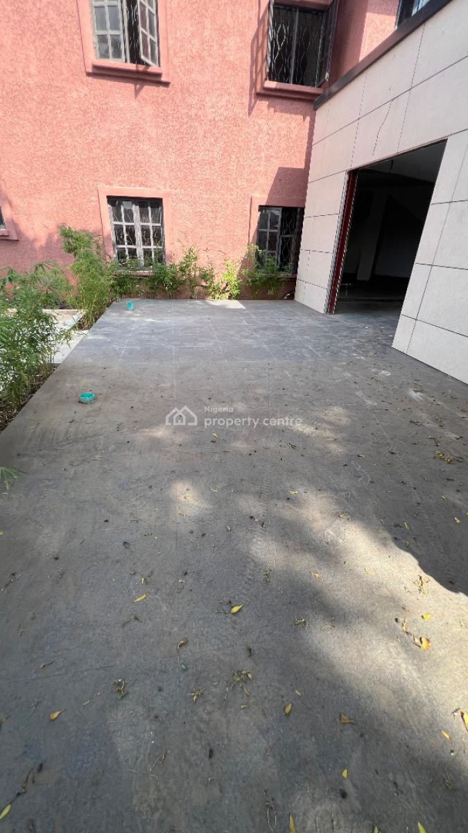 Shop Space Good for Cafe, Coffee Shop Etc, Lekki Phase 1, Lekki, Lagos, Shop for Rent