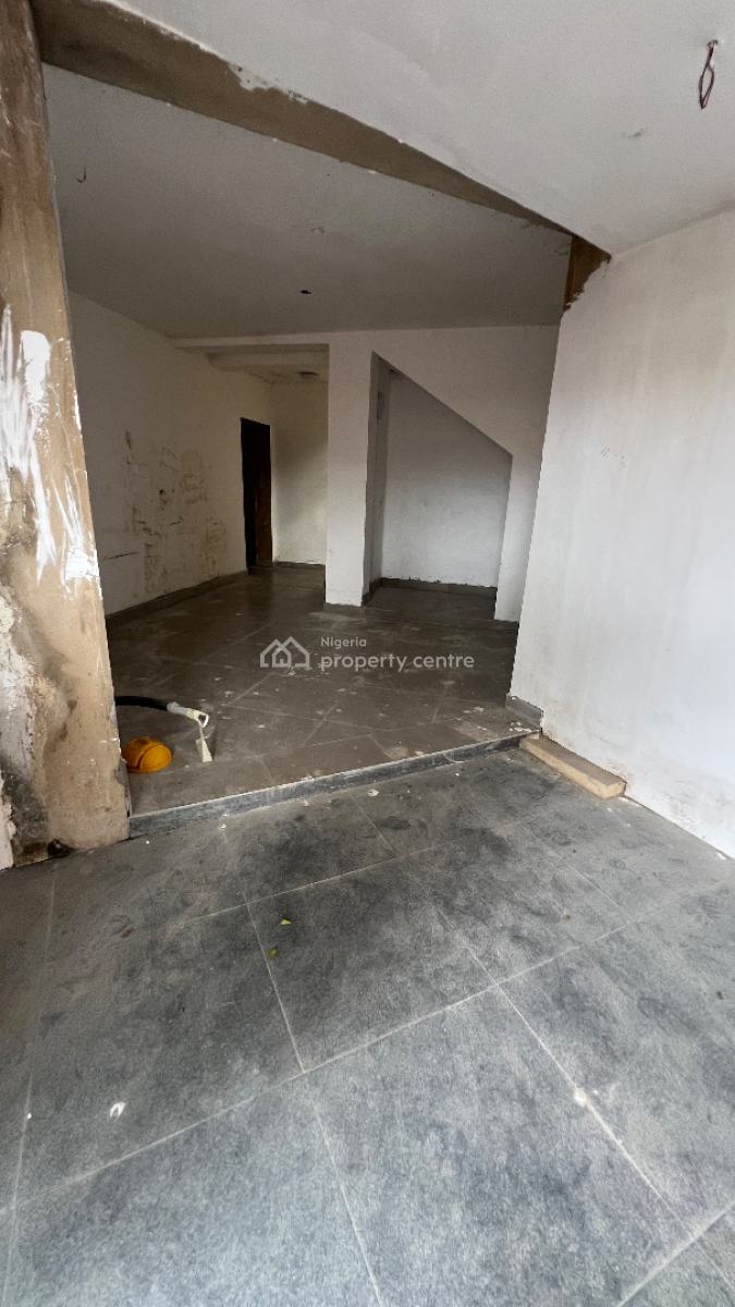 Shop Space Good for Cafe, Coffee Shop Etc, Lekki Phase 1, Lekki, Lagos, Shop for Rent