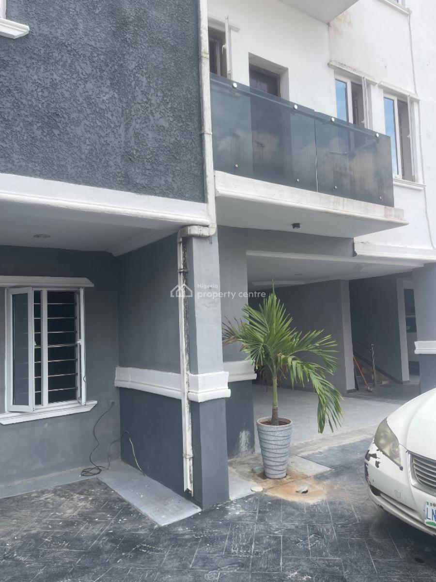 Luxury 2 Bedroom Apartment Inside Decent Estate, Chisco, Ikate, Lekki, Lagos, Terraced Bungalow for Rent