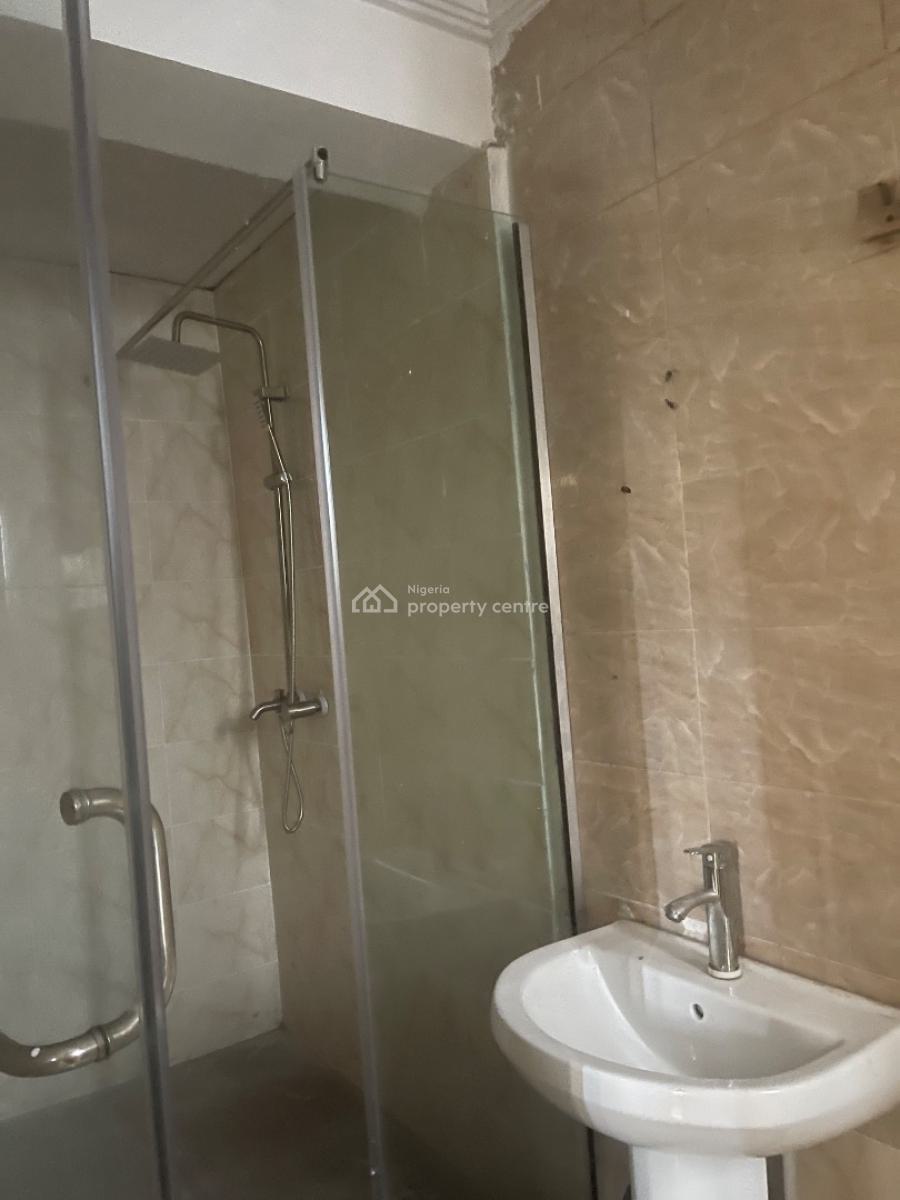 Luxury 2 Bedroom Apartment Inside Decent Estate, Chisco, Ikate, Lekki, Lagos, Terraced Bungalow for Rent