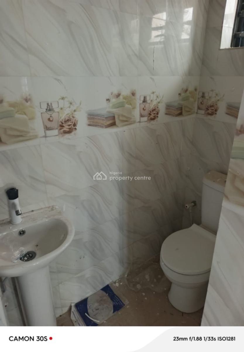 Newly Built 2 Bedroom Flat, Pedro, Gbagada, Lagos, House for Rent