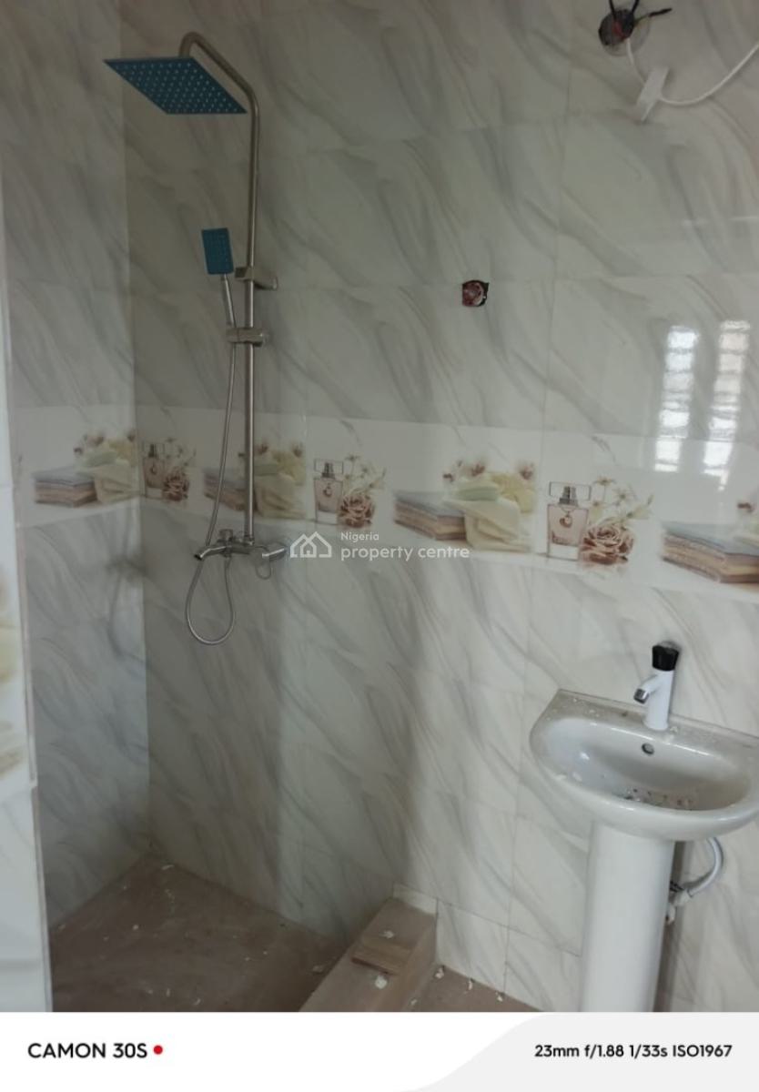 Newly Built 2 Bedroom Flat, Pedro, Gbagada, Lagos, House for Rent