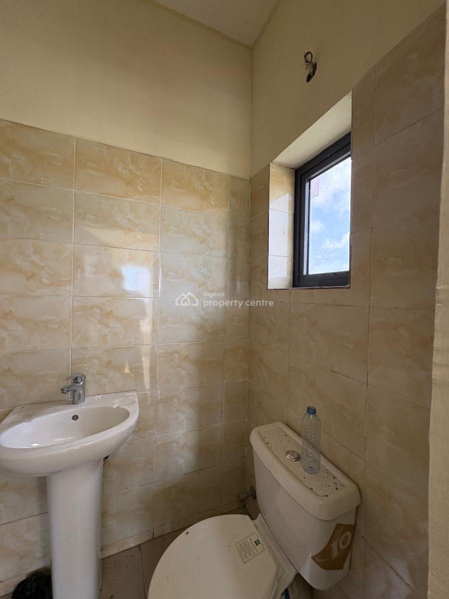 Clean and Spacious Bq, Harris Drive., Vgc, Lekki, Lagos, Self Contain (single Rooms) for Rent