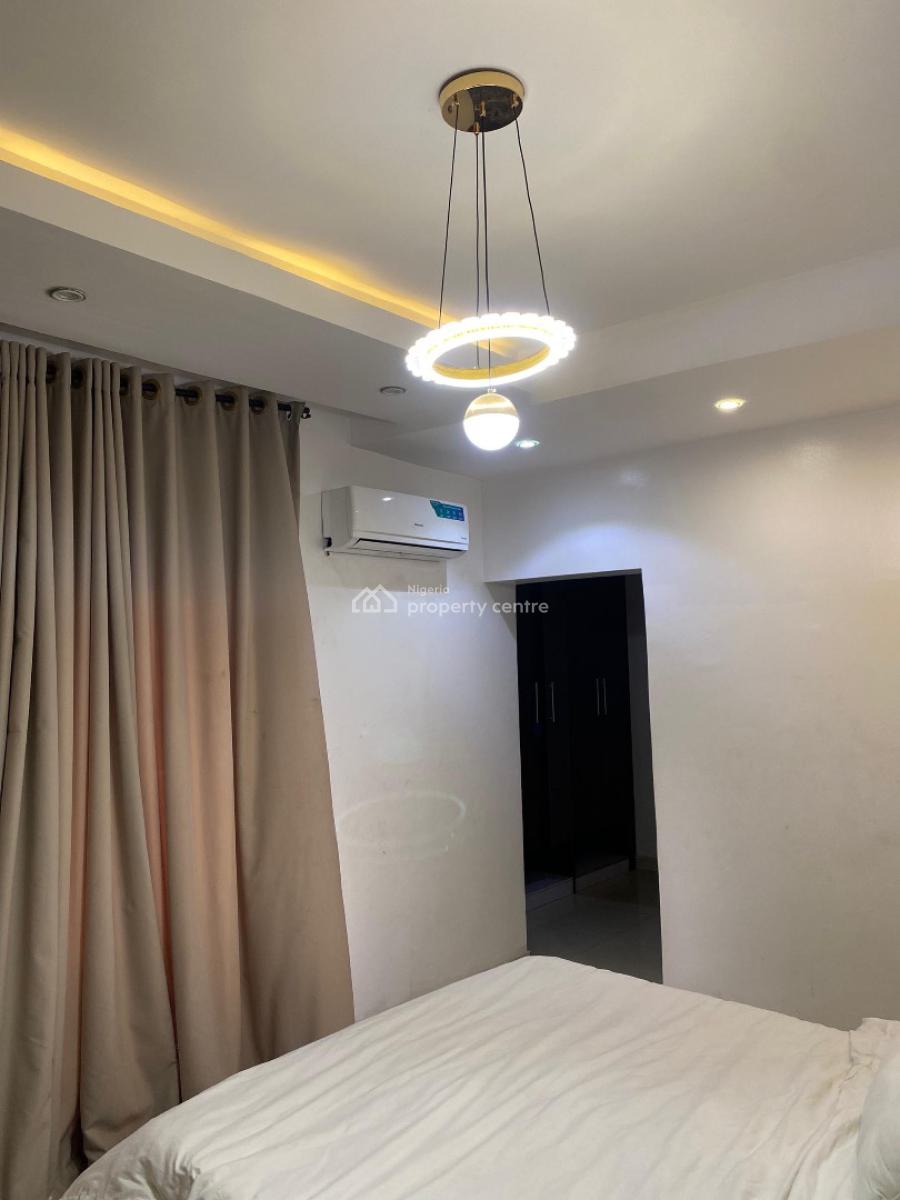 Luxury 2 Bedroom Apartment, Qmb Mart Road, Lekki Right, Lekki Phase 1, Lekki, Lagos, Flat / Apartment for Sale