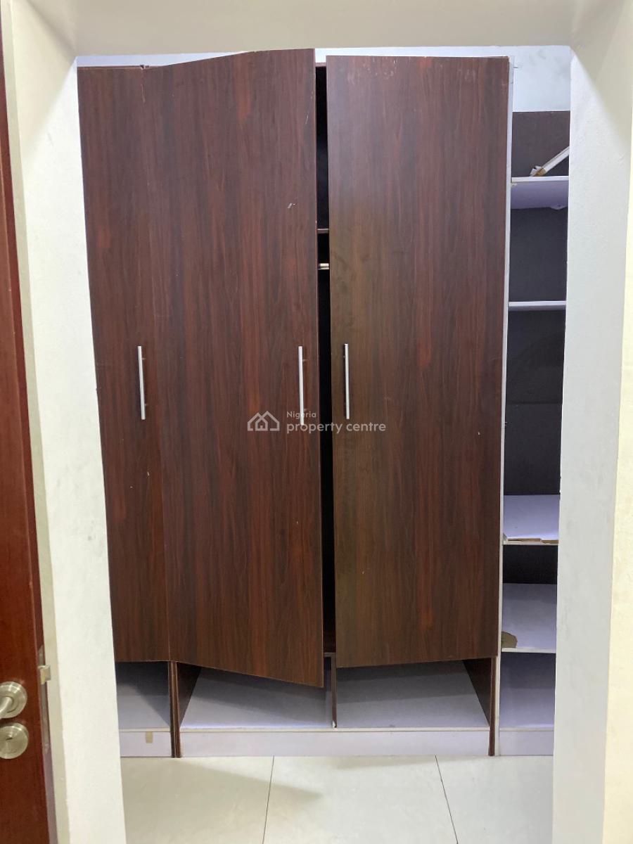 Luxury 2 Bedroom Apartment, Qmb Mart Road, Lekki Right, Lekki Phase 1, Lekki, Lagos, Flat / Apartment for Sale