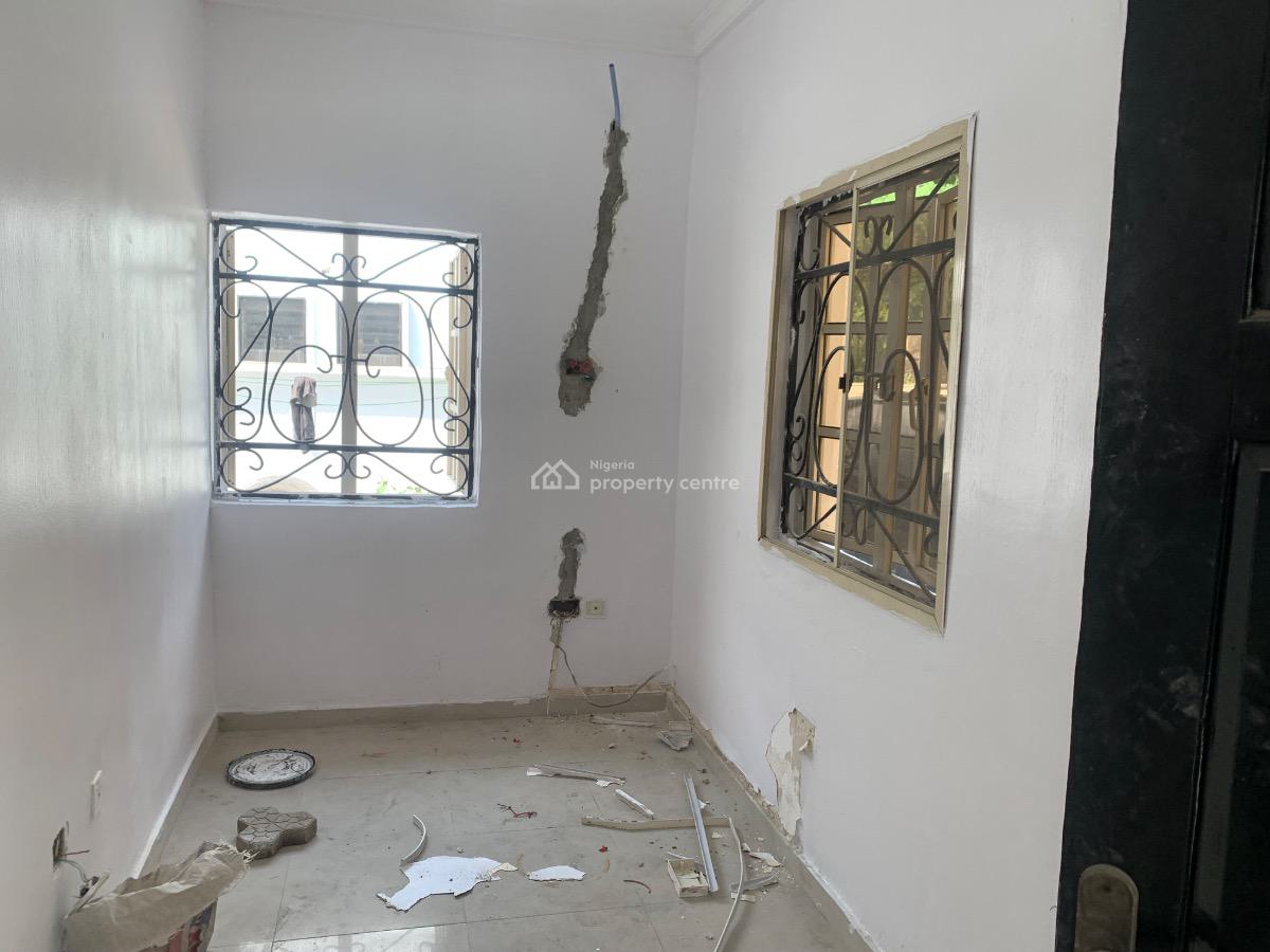 Single Room Self Con, Carlton Gate Chevron Drive, Lekki, Lagos, Self Contain (single Rooms) for Rent