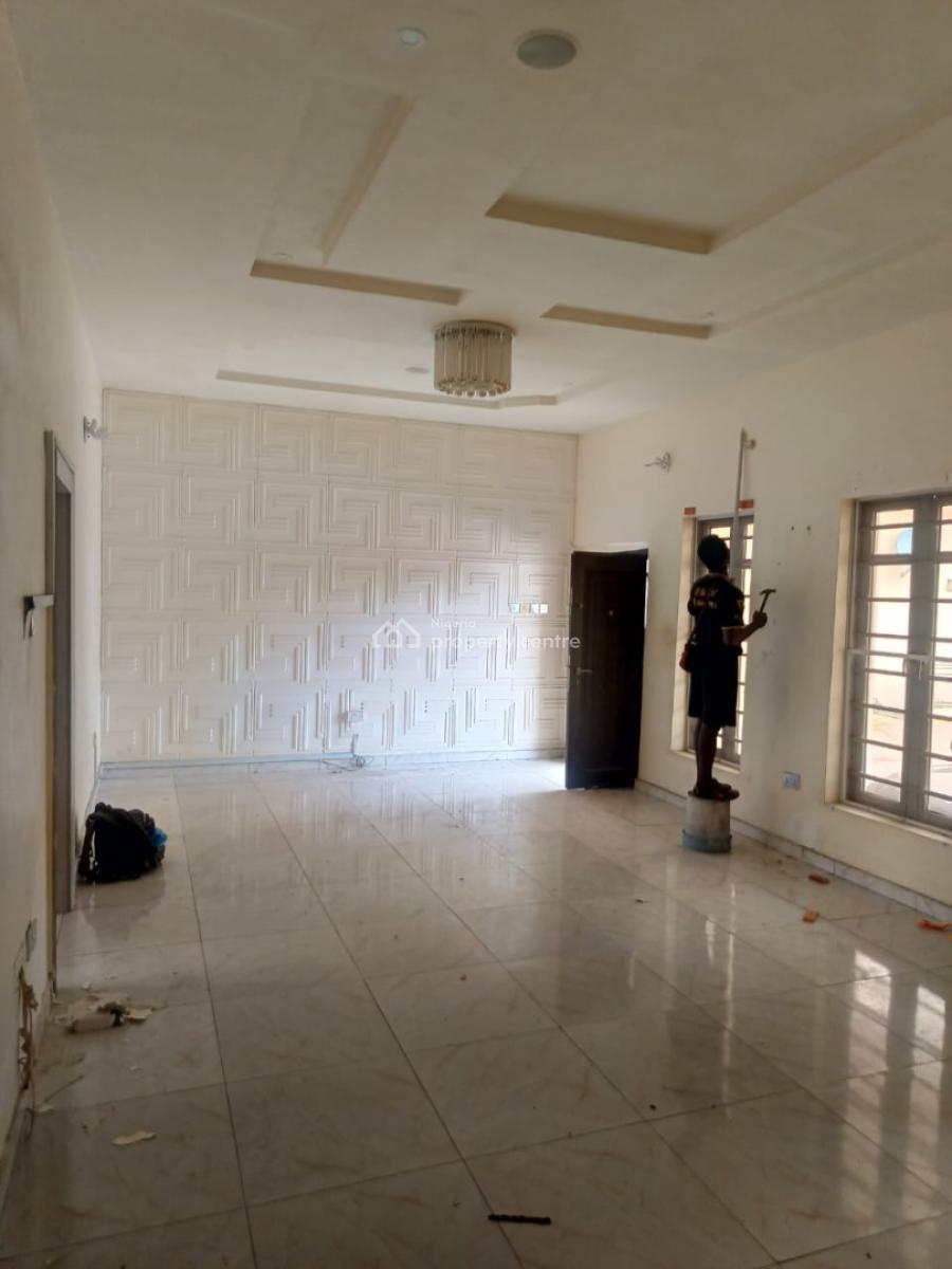 Neat and Well Maintained 4 Bedroom Terrace Duplex in a Secured Area, Villa Estate, Lekki, Lagos, Terraced Duplex for Rent