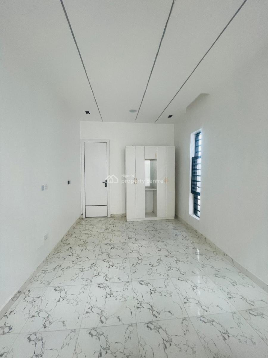 Pristine 5 Bedroom  Fully Detached with Bq, Chevron, Lekki, Lagos, House for Sale