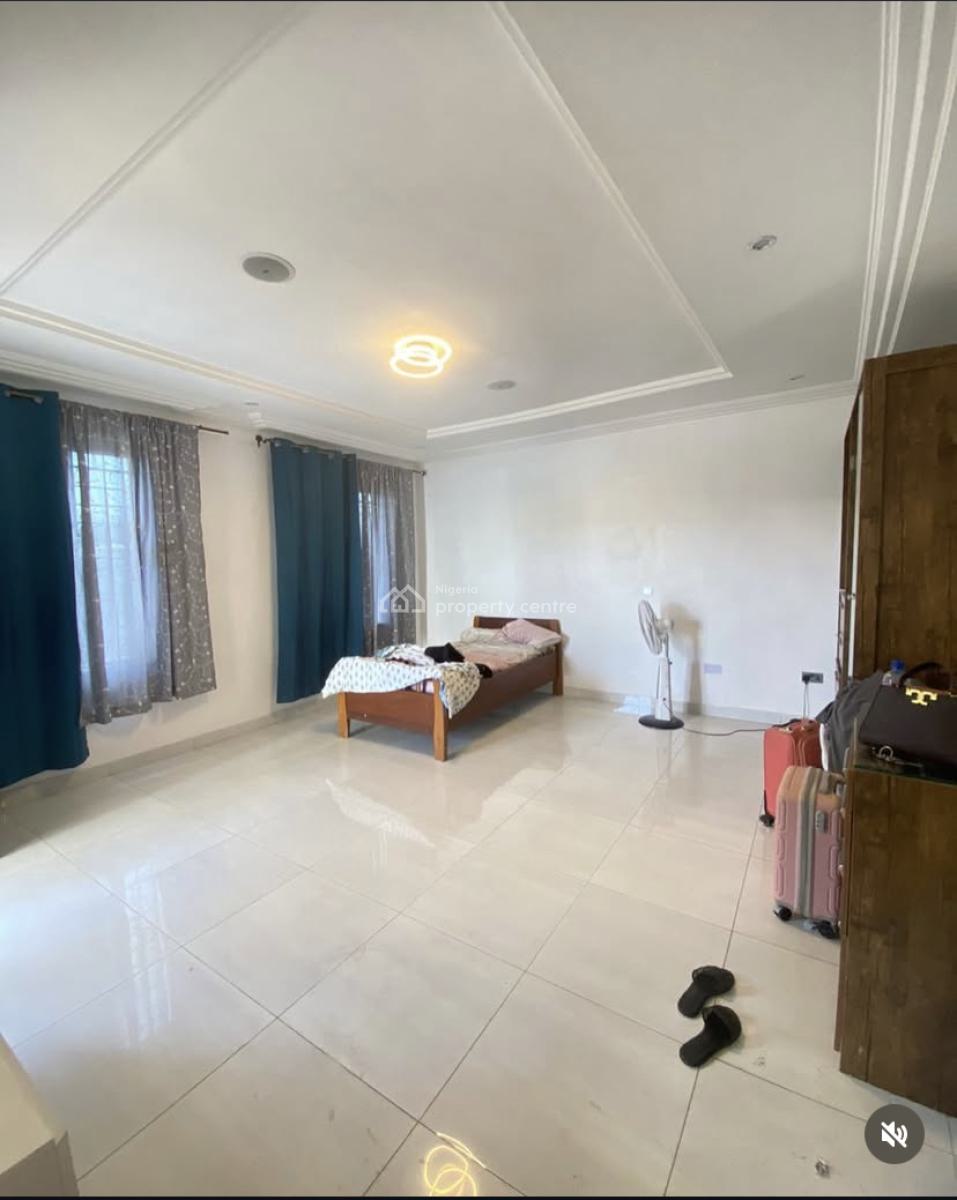 Spacious 4 Bedroom Semidetached Duplex with Bq, Lekki Phase 1, Lekki, Lagos, Semi-detached Duplex for Rent