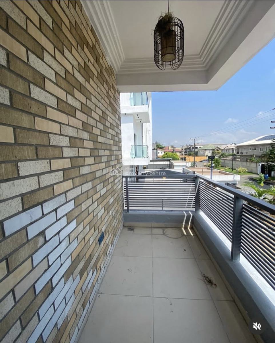 Spacious 4 Bedroom Semidetached Duplex with Bq, Lekki Phase 1, Lekki, Lagos, Semi-detached Duplex for Rent