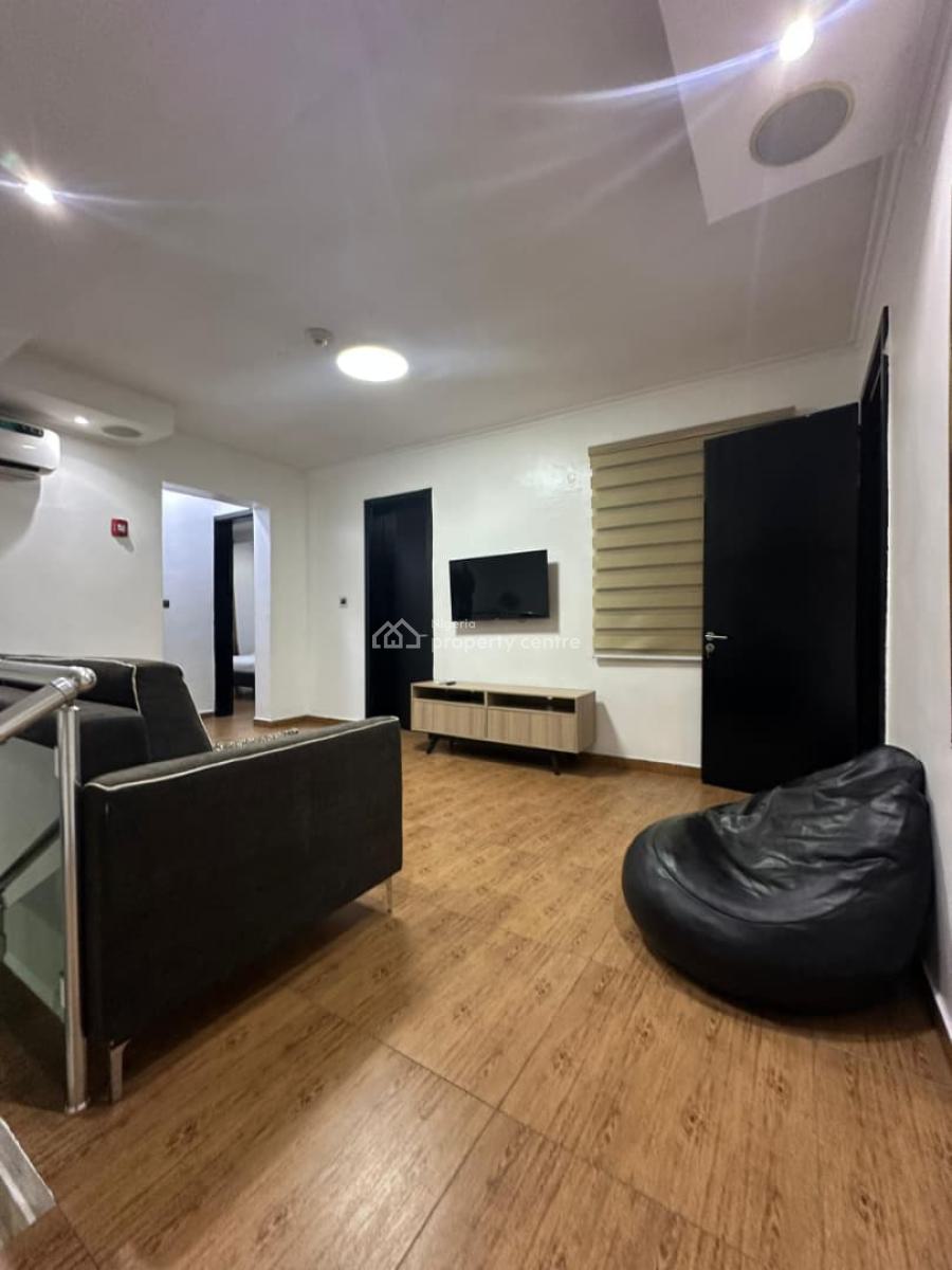 3 Bedroom Maisonette, Off Africa Lane, Lekki Phase 1, Lekki, Lagos, Flat / Apartment Short Let