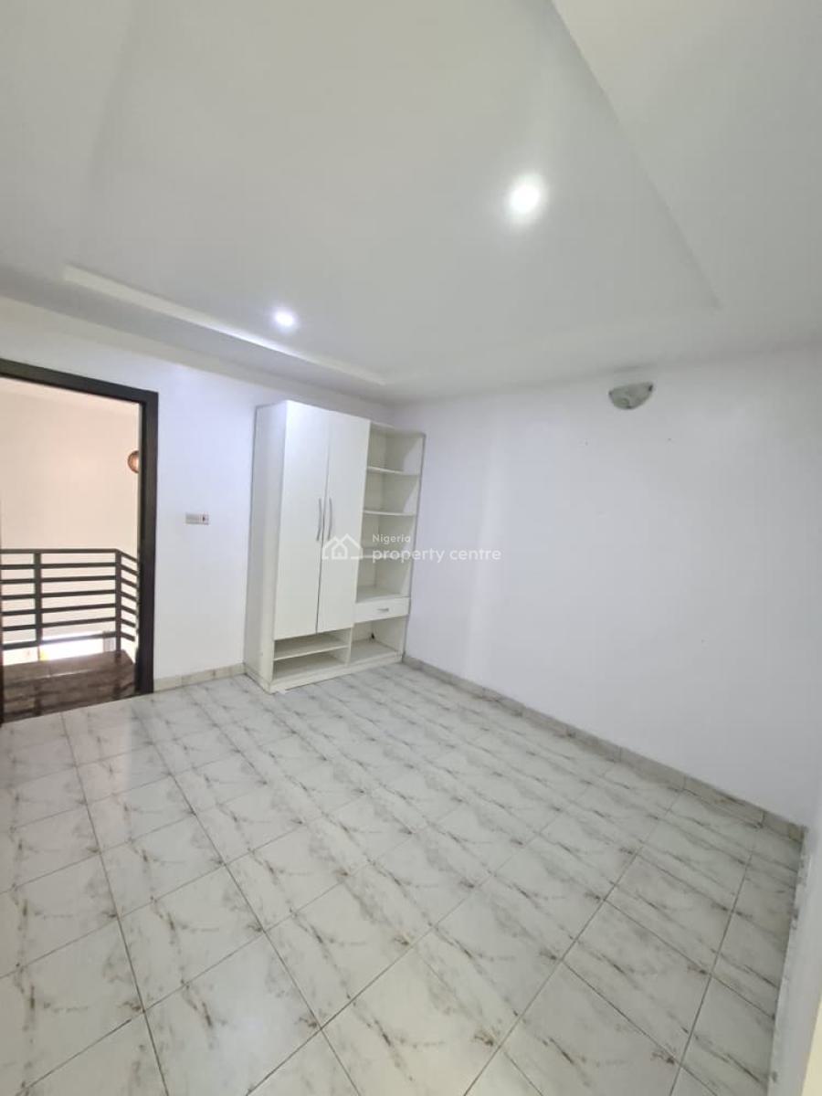 Spacious 4 Bedroom Maisonette with Swimming Pool, Lekki Phase 1, Lekki, Lagos, House for Rent