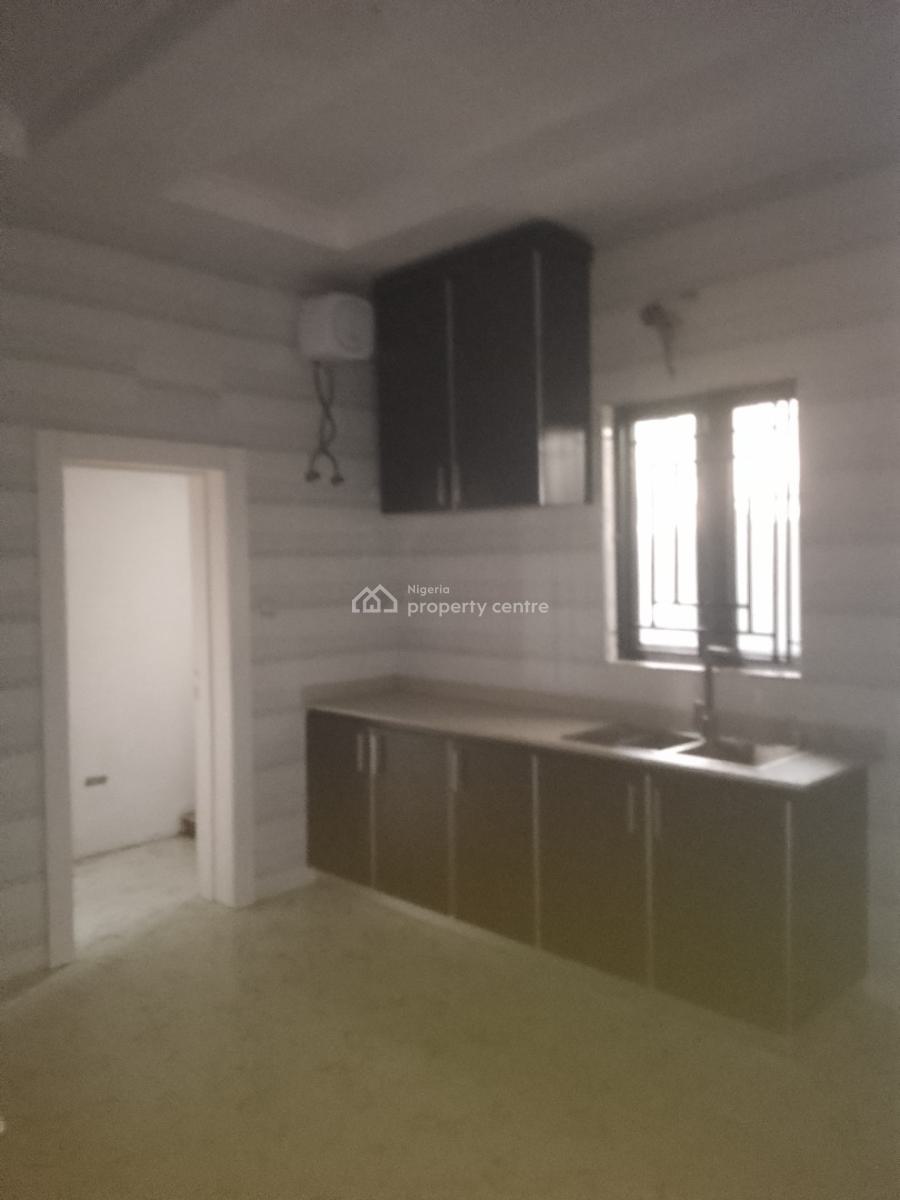 Newly Built 2 Bedroom with Fine Kitchen and Store, Marble Estate, Sangotedo, Ajah, Lagos, Flat / Apartment for Rent
