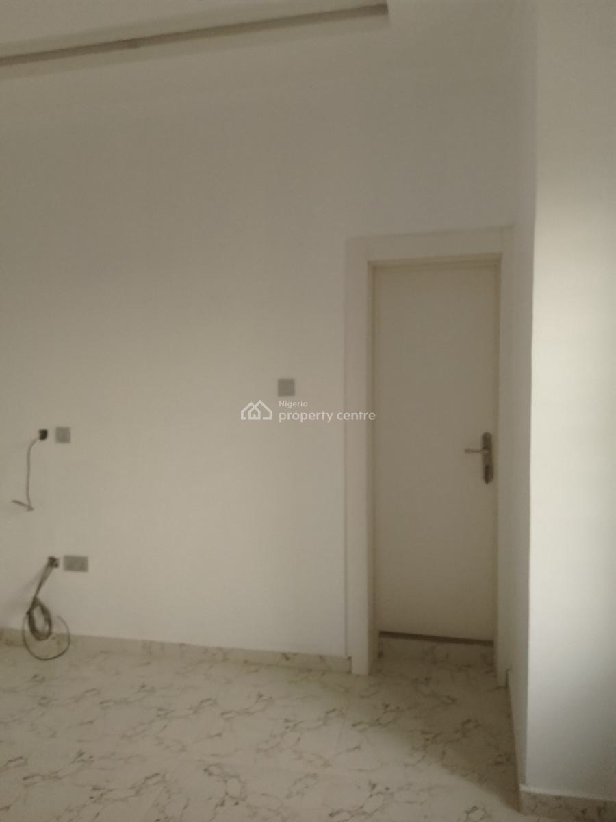 Newly Built 2 Bedroom with Fine Kitchen and Store, Marble Estate, Sangotedo, Ajah, Lagos, Flat / Apartment for Rent