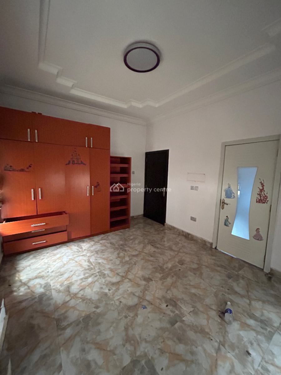 Well Maintained and Spacious 4 Bedroom Detached Duplex with a Room Bq, Chevron Drive, Lekki, Lagos, Detached Duplex for Rent