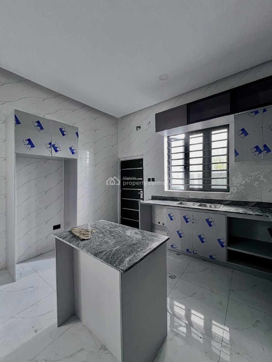 5 Bedroom Fully Detached Duplex with Bq, Vgc, Lekki, Lagos, Detached Duplex for Sale