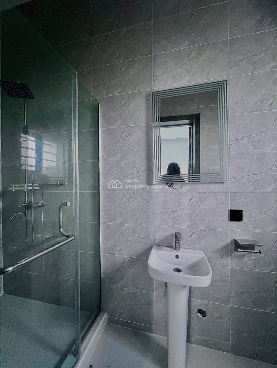 5 Bedroom Fully Detached Duplex with Bq, Vgc, Lekki, Lagos, Detached Duplex for Sale