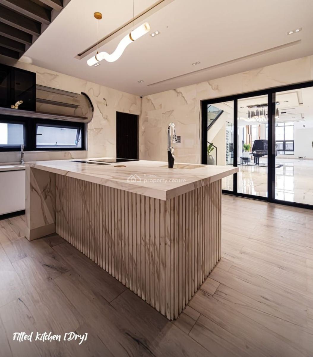 5 Bedroom Mansion with 2 Rooms Bq, Ikoyi, Lagos, Detached Duplex for Sale