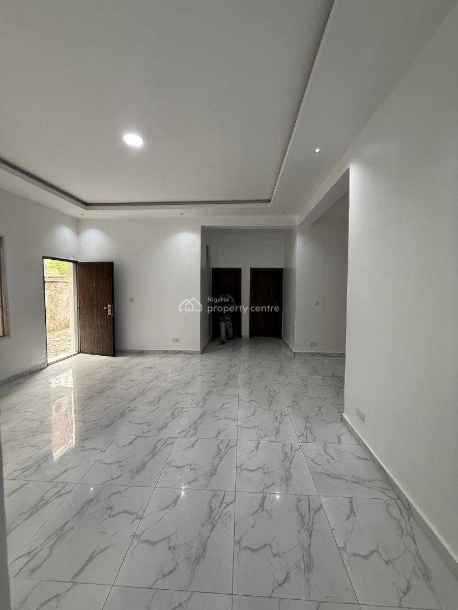 Newly Renovated 2 Bedroom Apartment with Inverter, Lekki Phase 1, Lekki, Lagos, Flat / Apartment for Rent