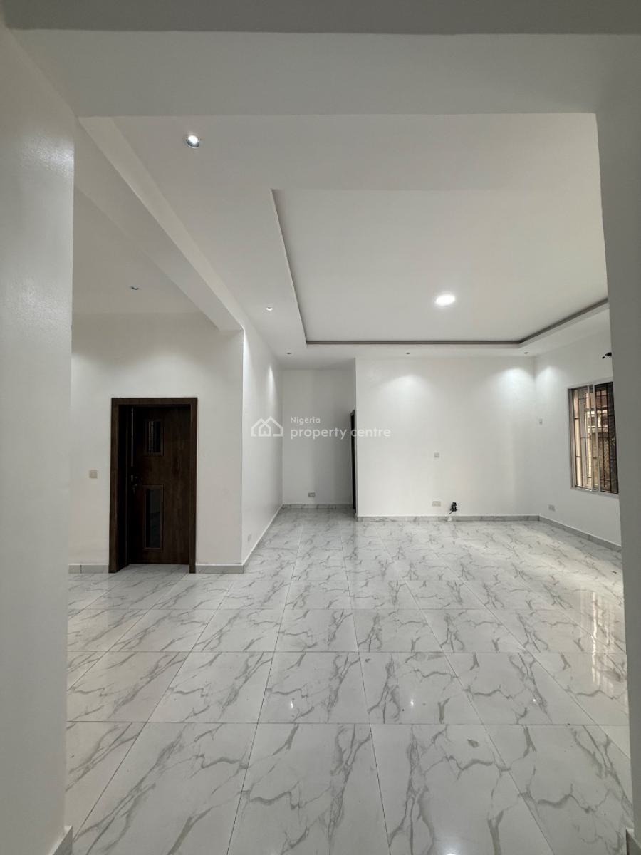 Newly Renovated 2 Bedroom Apartment with Inverter, Lekki Phase 1, Lekki, Lagos, Flat / Apartment for Rent