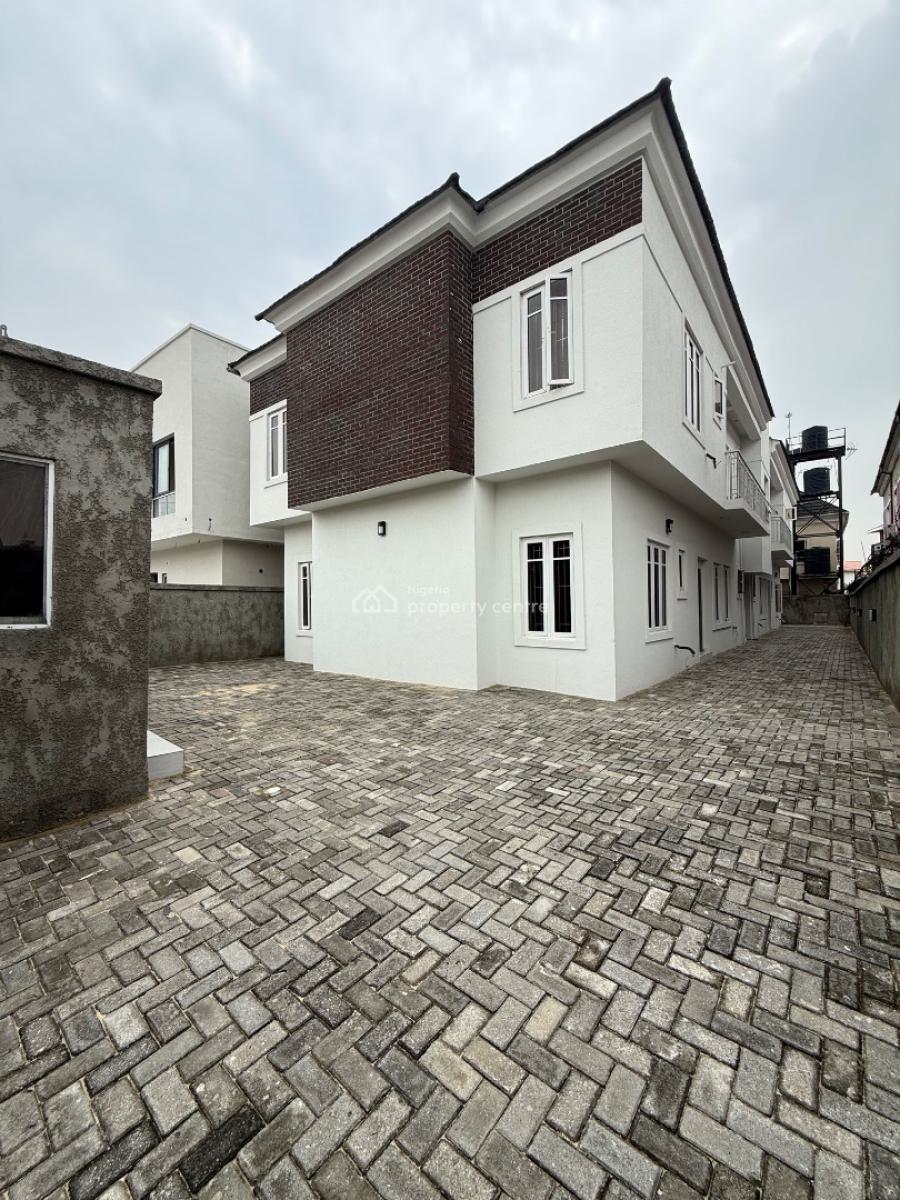 Newly Renovated 2 Bedroom Apartment with Inverter, Lekki Phase 1, Lekki, Lagos, Flat / Apartment for Rent