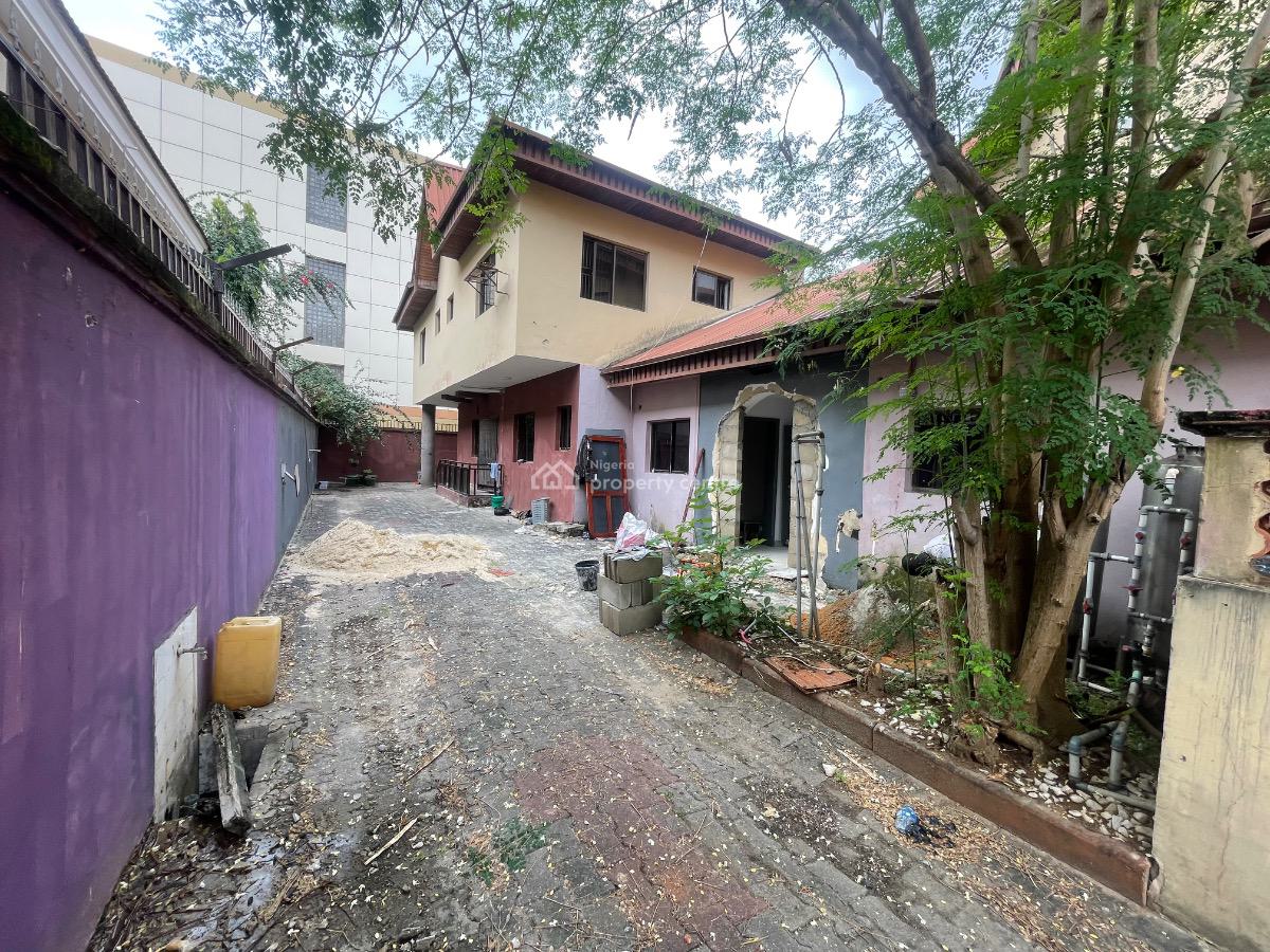 4-bedroom Semi-detached Duplex with 2-room Boys Quarters, Parkview Estate, Parkview, Ikoyi, Lagos, Semi-detached Duplex for Rent