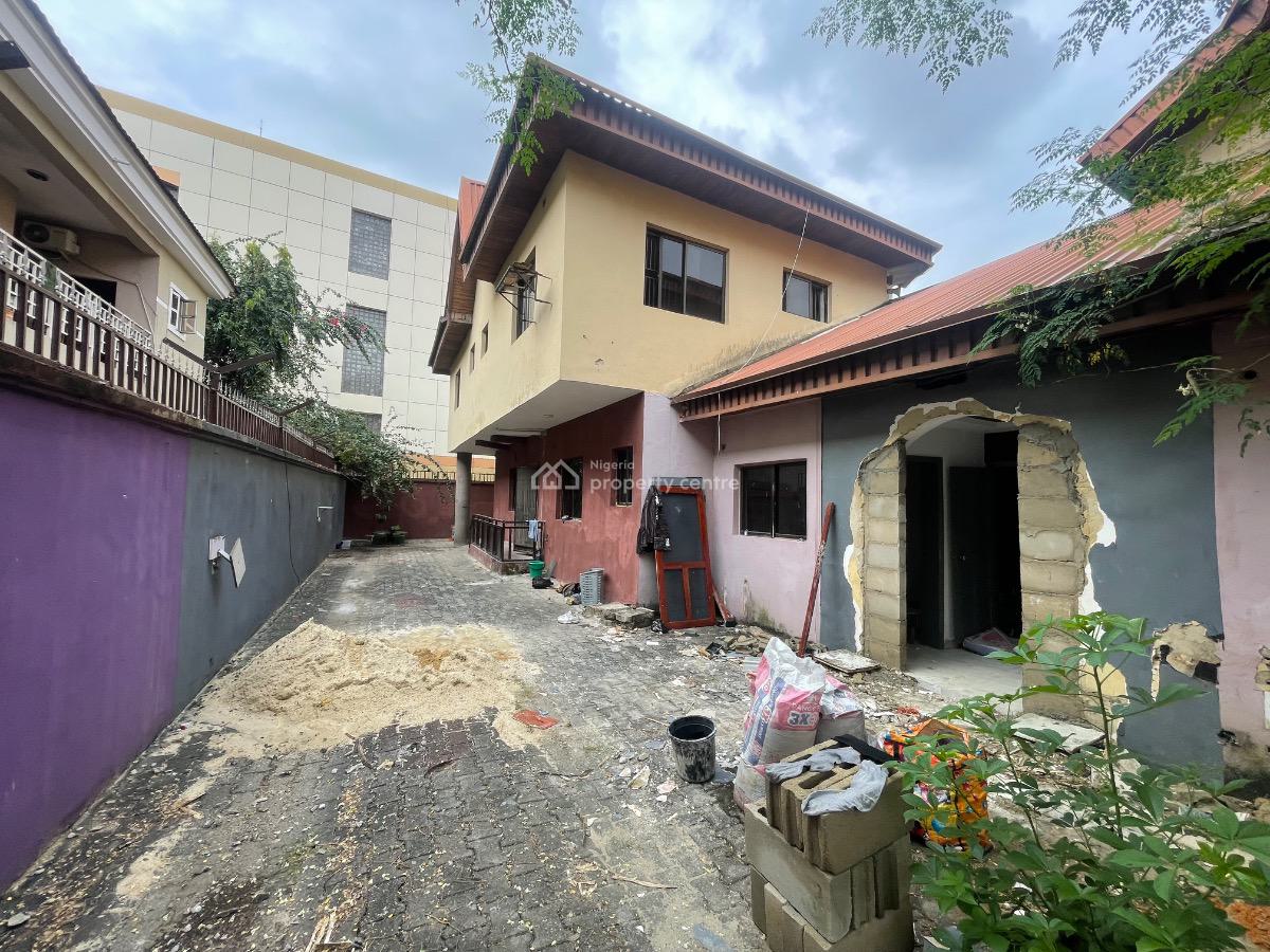 4-bedroom Semi-detached Duplex with 2-room Boys Quarters, Parkview Estate, Parkview, Ikoyi, Lagos, Semi-detached Duplex for Rent