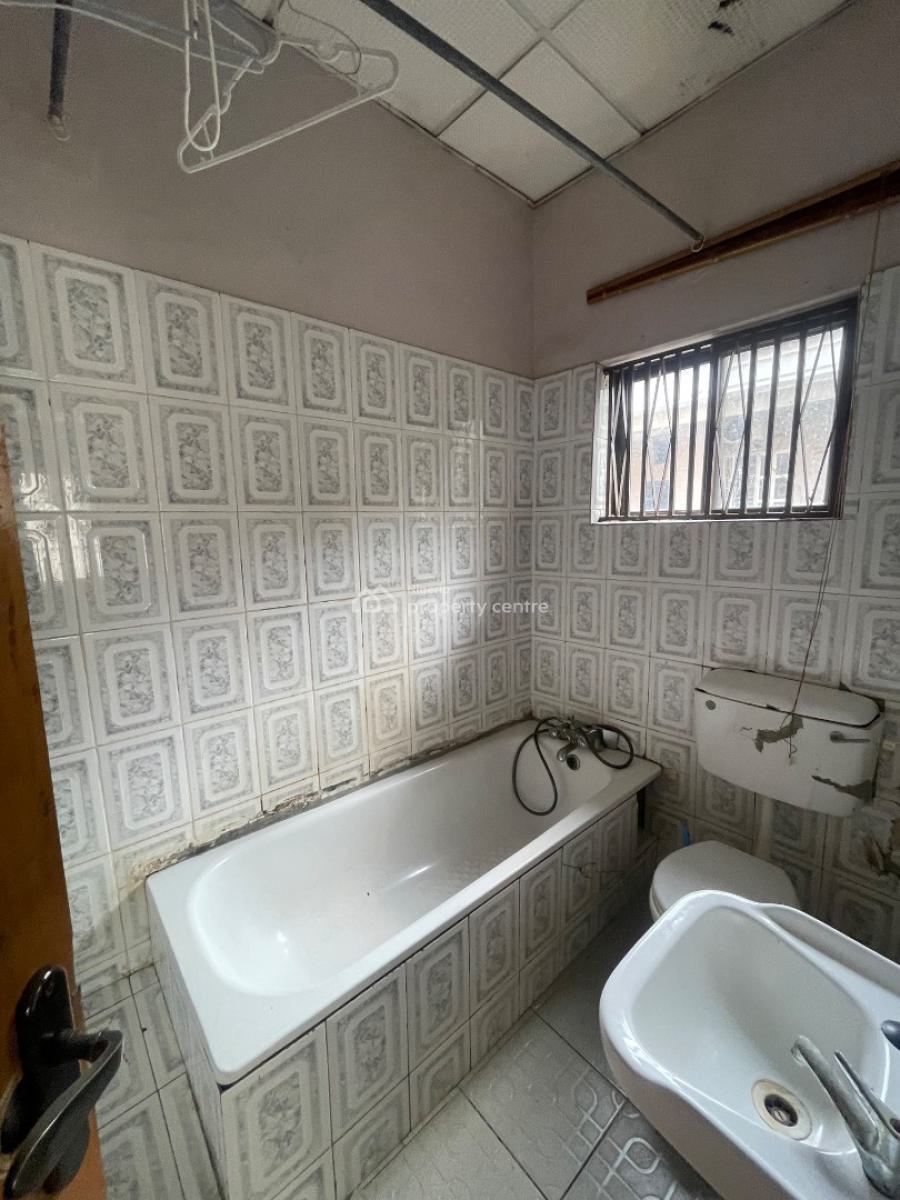 4-bedroom Semi-detached Duplex with 2-room Boys Quarters, Parkview Estate, Parkview, Ikoyi, Lagos, Semi-detached Duplex for Rent