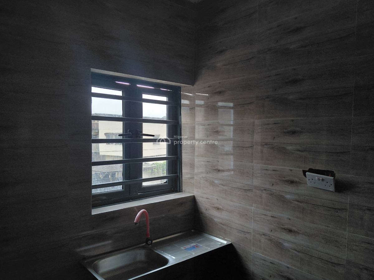 Newly Renovated Mini Flat, Ajelogo, Aliebiosu, Kosofe, Lagos, Flat / Apartment for Rent