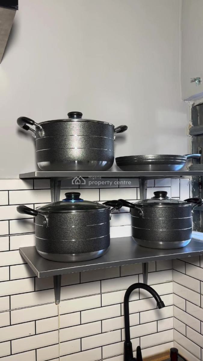 Luxury Fully Furnished Comfy 1 Bedroom Apartment, Behind Unilag, Onike, Yaba, Lagos, Mini Flat (room and Parlour) Short Let