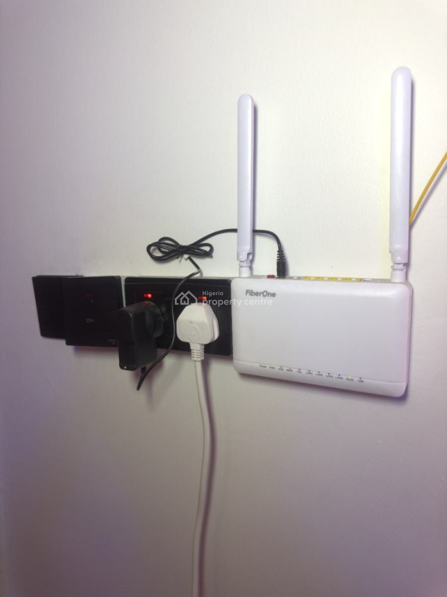 Luxury Fully Furnished Comfy 1 Bedroom Apartment, Behind Unilag, Onike, Yaba, Lagos, Mini Flat (room and Parlour) Short Let