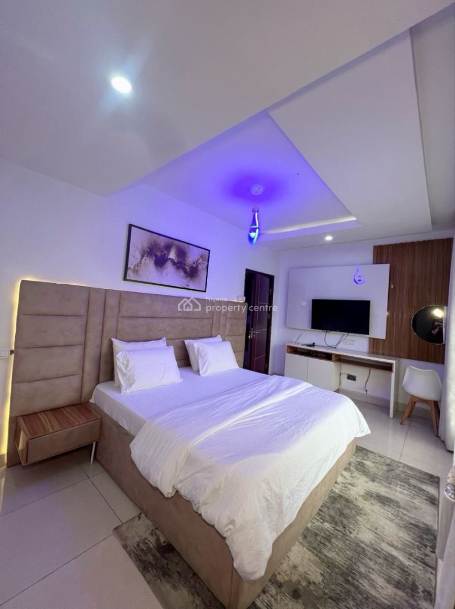 Well Furnished 2 Bedroom Apartment, Qmb Mart Road, Lekki Right, Lekki, Lagos, Flat / Apartment for Rent