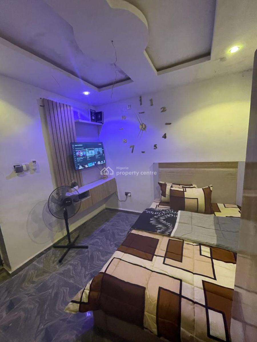 a Furnished Room Self Contain Apartment, Okesuna Street, Jibowu, Yaba, Lagos, Self Contain (single Rooms) for Rent