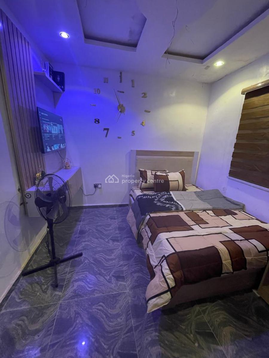 a Furnished Room Self Contain Apartment, Okesuna Street, Jibowu, Yaba, Lagos, Self Contain (single Rooms) for Rent
