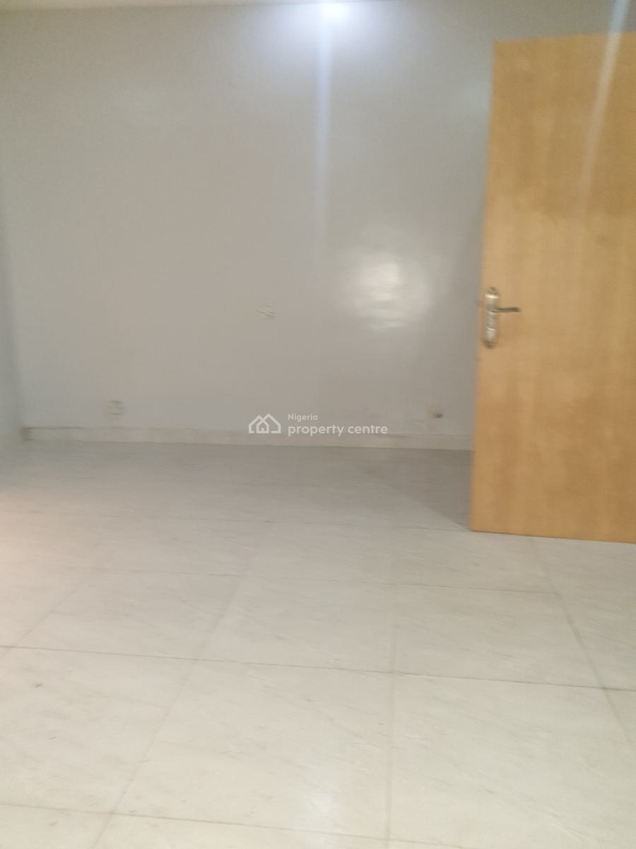 Spacious 2 Bedroom Flat, Kanal West Estate, Osapa, Lekki, Lagos, Flat / Apartment for Rent