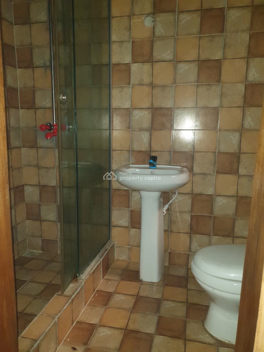 Spacious 2 Bedroom Flat, Kanal West Estate, Osapa, Lekki, Lagos, Flat / Apartment for Rent