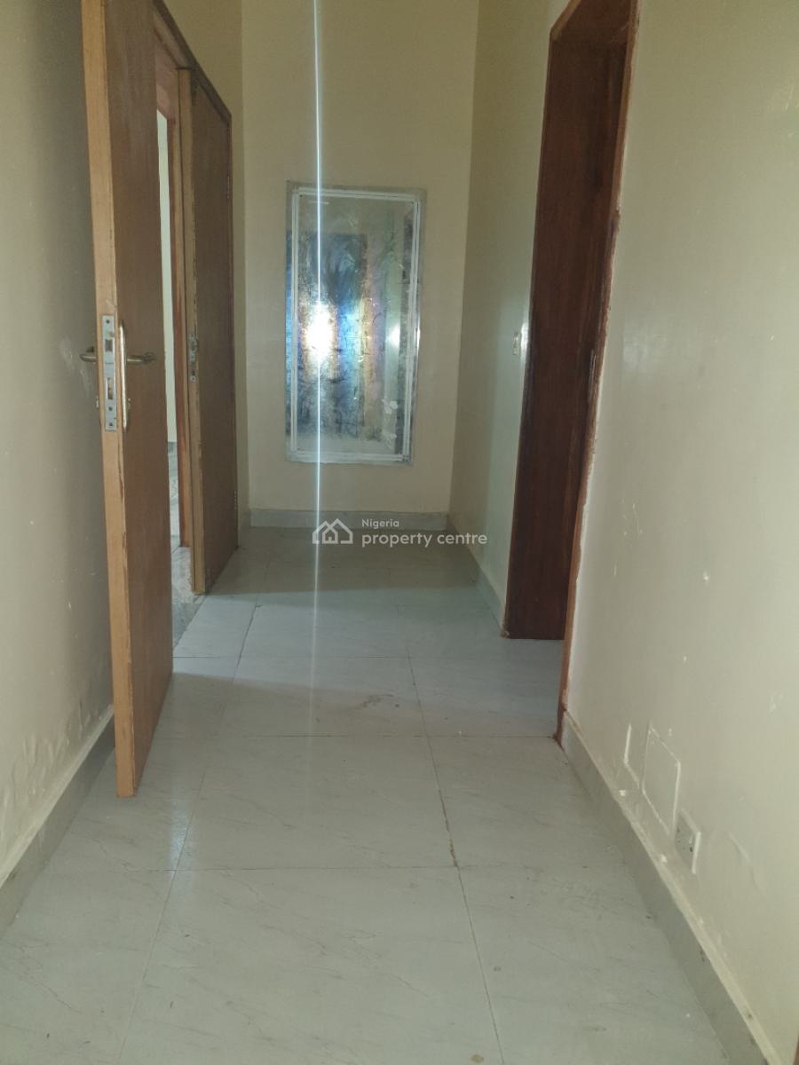 Spacious 2 Bedroom Flat, Kanal West Estate, Osapa, Lekki, Lagos, Flat / Apartment for Rent