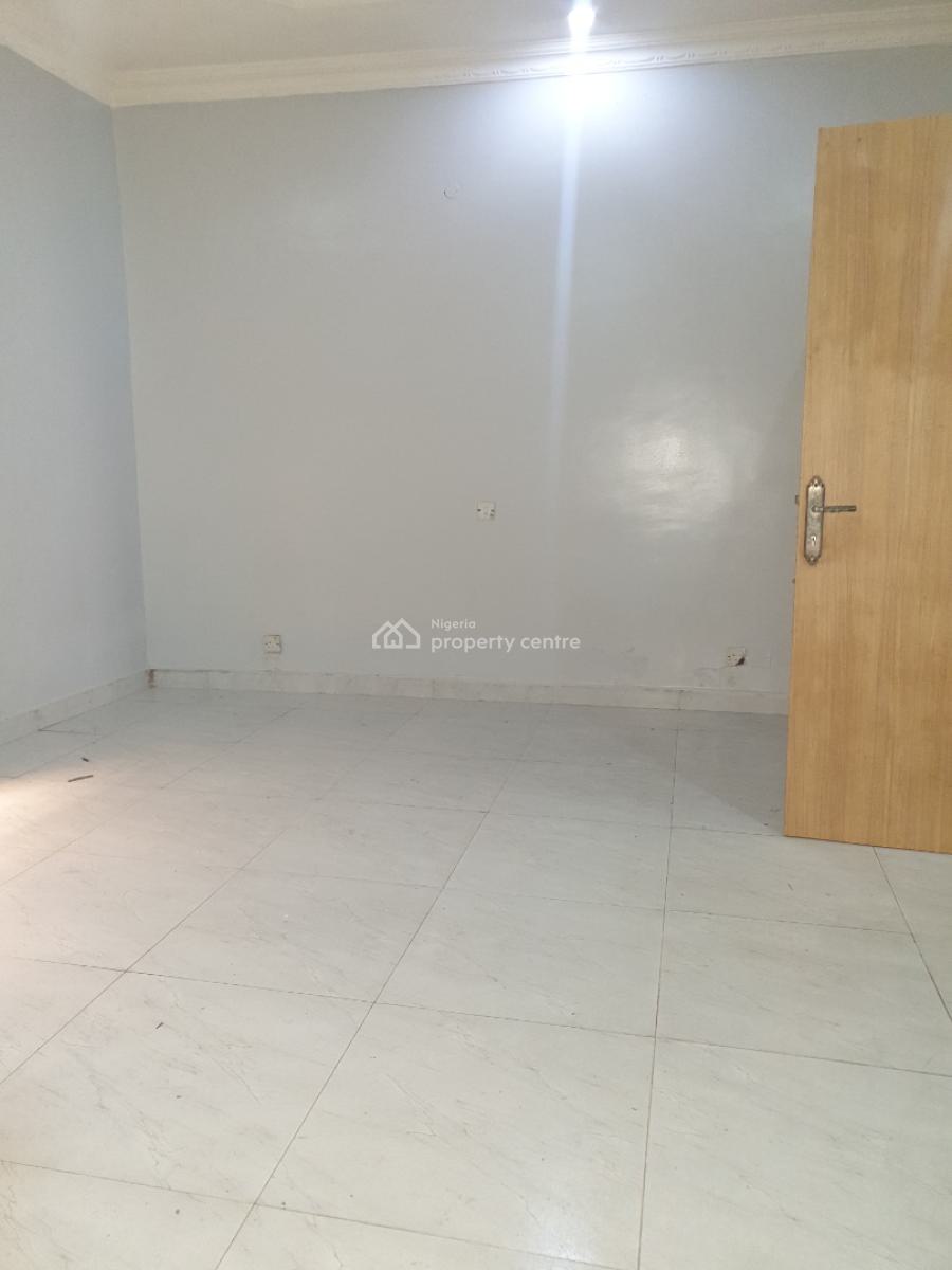 Spacious 2 Bedroom Flat, Kanal West Estate, Osapa, Lekki, Lagos, Flat / Apartment for Rent
