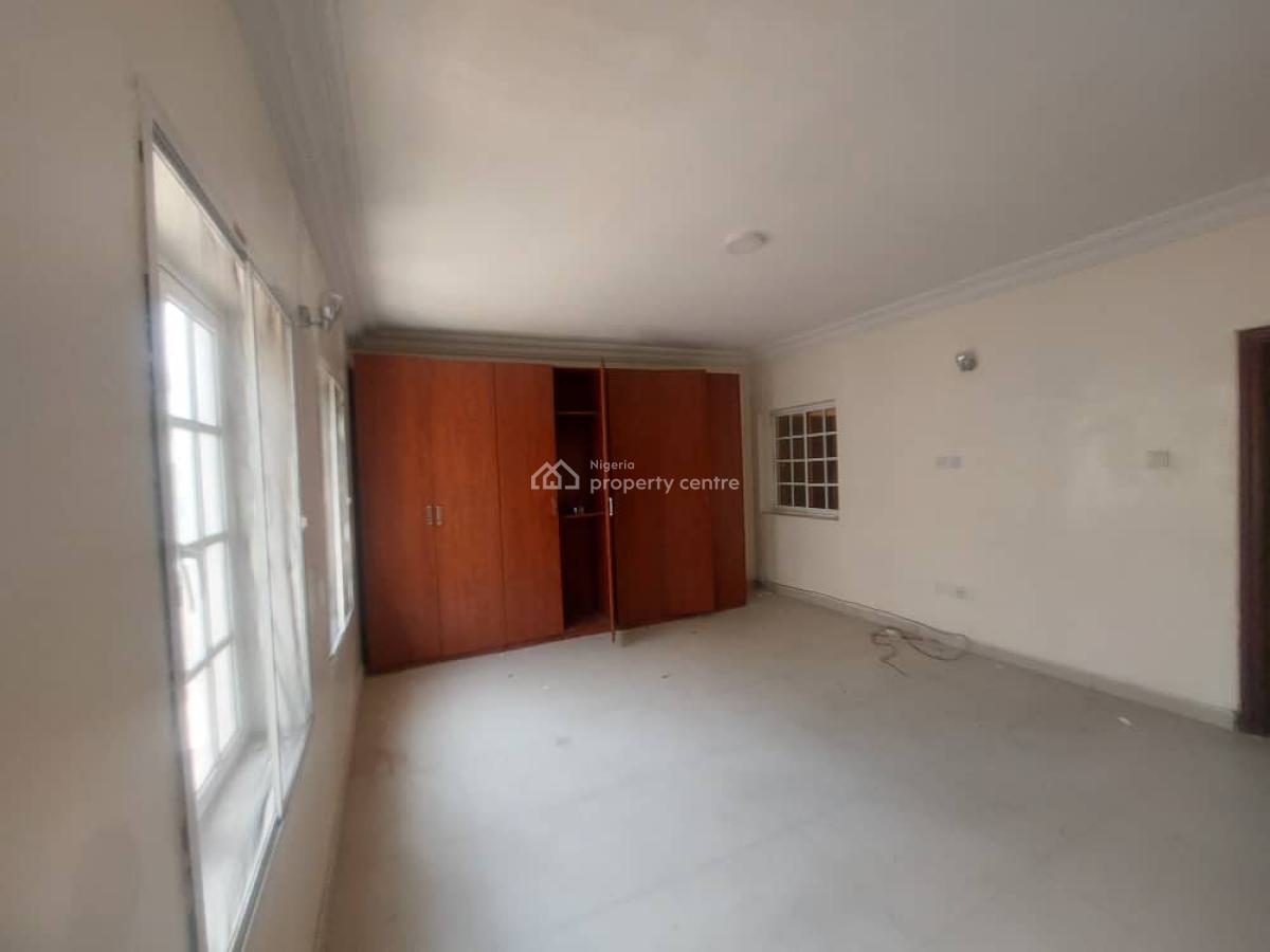 Spacious and Serviced 3 Bedroom Flat with a Room Bq, Oniru, Victoria Island (vi), Lagos, Flat / Apartment for Rent