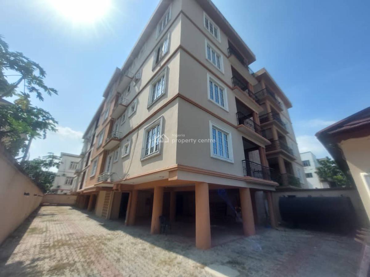 Spacious and Serviced 3 Bedroom Flat with a Room Bq, Oniru, Victoria Island (vi), Lagos, Flat / Apartment for Rent